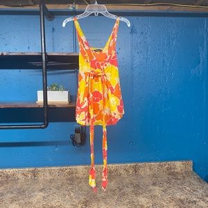 New York and company | bright floral v neck tie